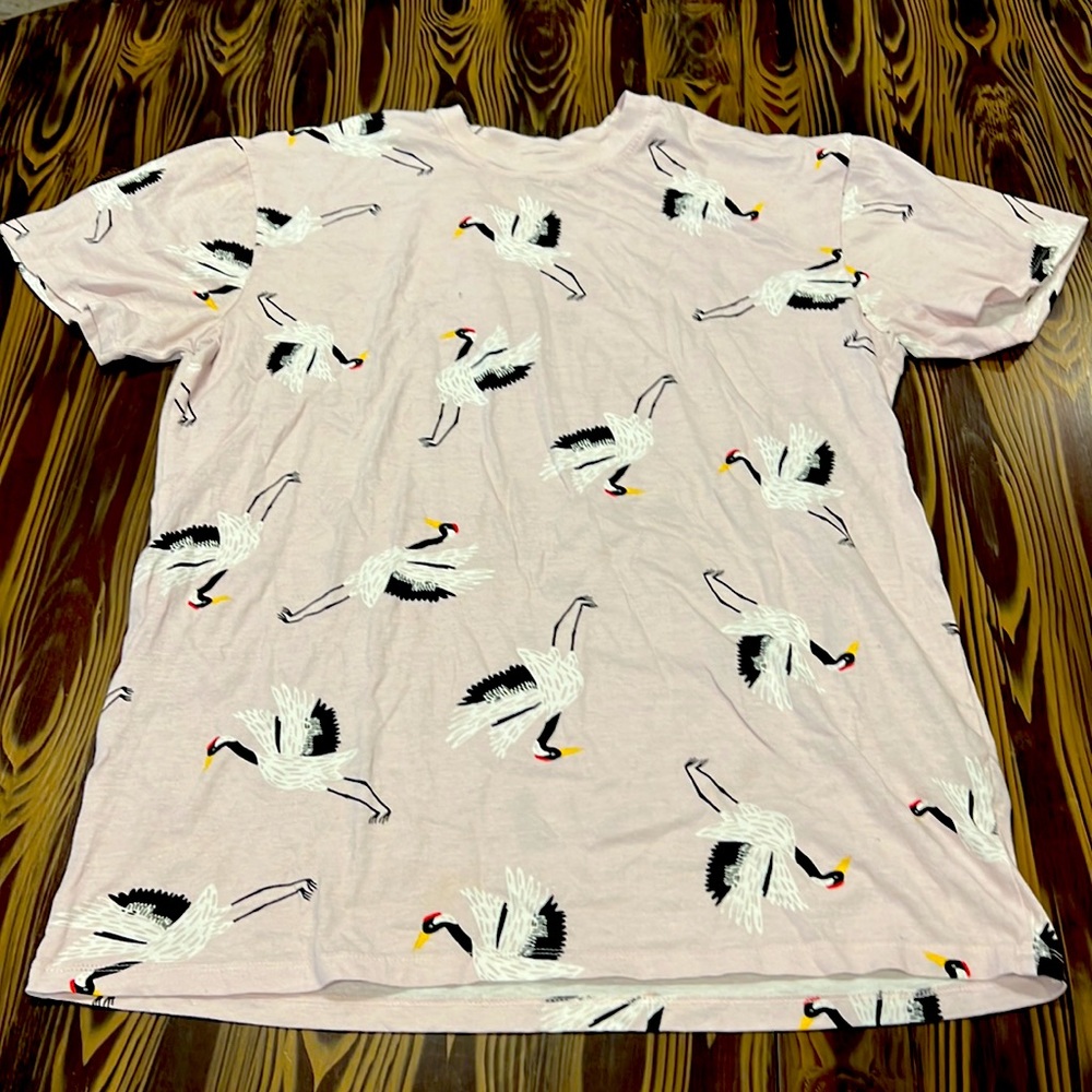 Knickerbocker men’s medium light pink shirt with stork print